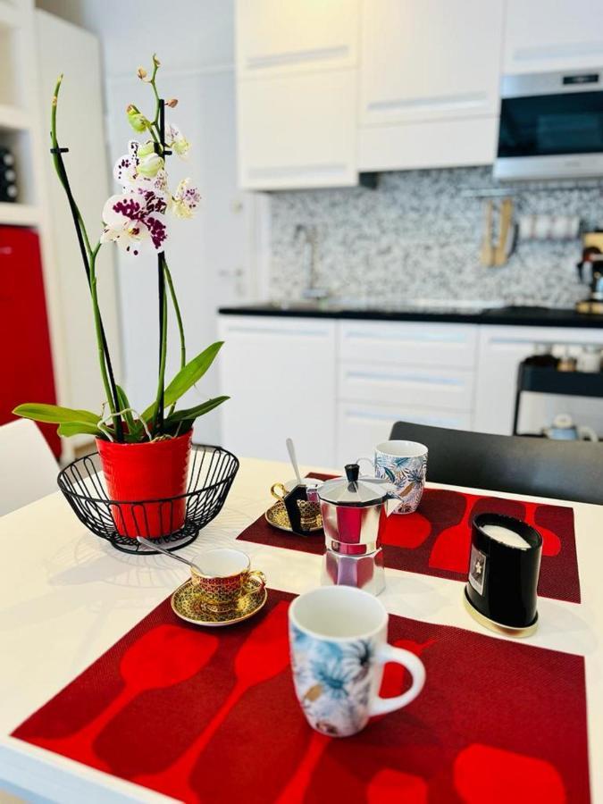 Nice Apartments In The Historic Center فيربانيا المظهر الخارجي الصورة