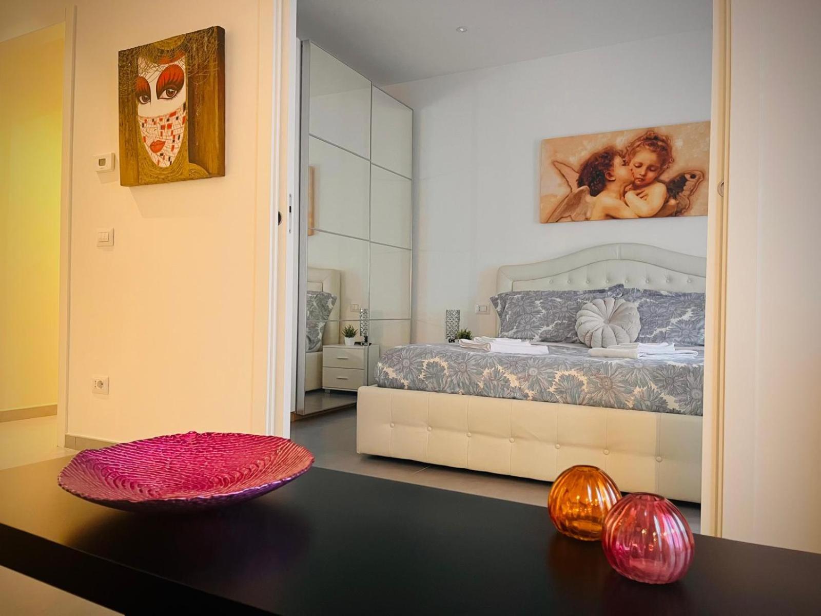 Nice Apartments In The Historic Center فيربانيا المظهر الخارجي الصورة